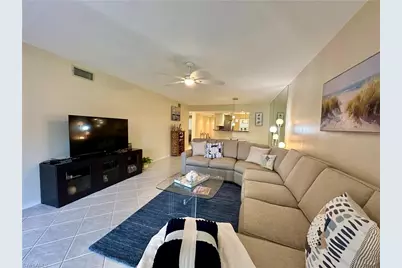 360 Horse Creek Dr #106, Naples, FL 34110 - Photo 10