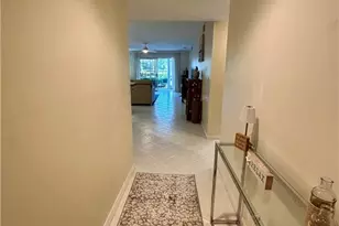 360 Horse Creek Dr, Naples, FL 34110 - Photo 2