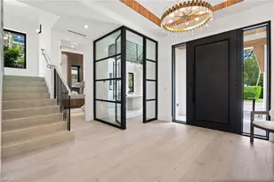 273 10th Ave S, Naples, FL 34102 - Photo 4