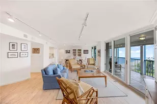 4651 Gulf Shore Blvd N, Naples, FL 34103 - Photo 26