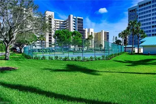 25 Bluebill Ave, Naples, FL 34108 - Photo 38