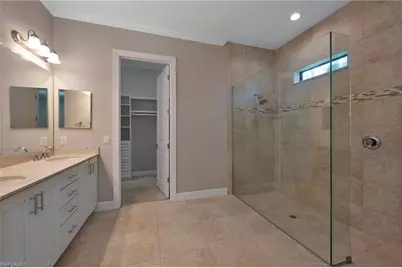 4072 Raffia Dr, Naples, FL 34119 - Photo 8