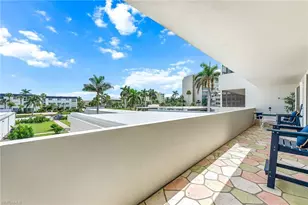 1977 Gulf Shore Blvd N, Naples, FL 34102 - Photo 24