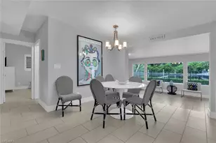 2048 Harbor Ln, Naples, FL 34104 - Photo 10