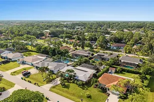 212 Willowick Dr, Naples, FL 34110 - Photo 30