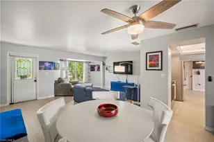 212 Willowick Dr, Naples, FL 34110 - Photo 4