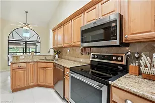 12629 Glen Hollow Dr, Bonita Springs, FL 34135 - Photo 8