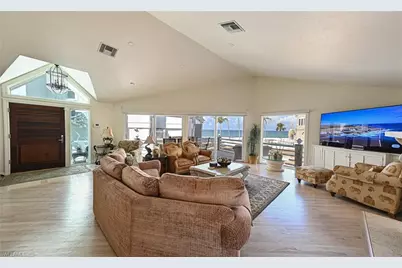 101 Dominica Ln, Bonita Springs, FL 34134 - Photo 6