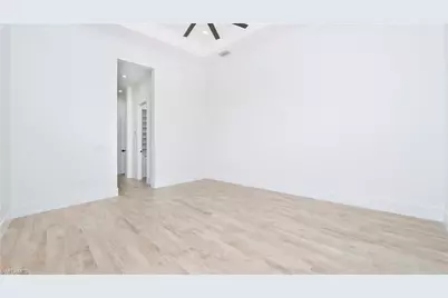652 15th St SW, Naples, FL 34117 - Photo 24