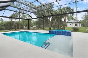 652 15th St SW, Naples, FL 34117 - Photo 32