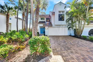 27131 Oakwood Lake Dr, Bonita Springs, FL 34134 - Photo 28