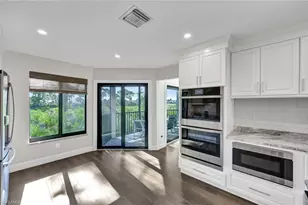 27131 Oakwood Lake Dr, Bonita Springs, FL 34134 - Photo 8