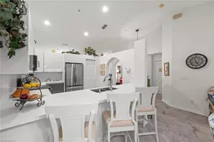 973 Hingham Way, Naples, FL 34104 - Photo 4