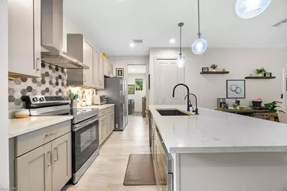 4855 42nd St NE, Naples, FL 34120 - Photo 8