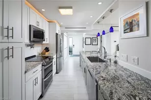 11 Bluebill Ave, Naples, FL 34108 - Photo 2