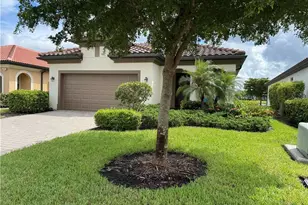 11605 Golden Oak Terrace, Fort Myers, FL 33913 - Photo 2