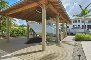 720 17th Ave S, Naples, FL 34102 - Photo 30