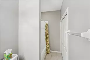 2700 Cypress Trace Cir, Naples, FL 34119 - Photo 20