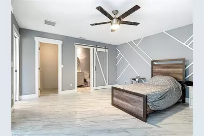 183 Round Key Cir #D4, Naples, FL 34112 - Photo 34