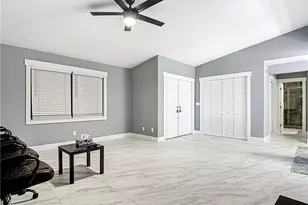 183 Round Key Cir, Naples, FL 34112 - Photo 16