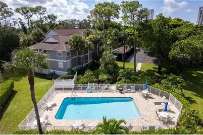 754 Wiggins Bay Dr, Naples, FL 34110 - Photo 38