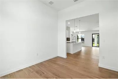 2707 34th St SW, Lehigh Acres, FL 33976 - Photo 14