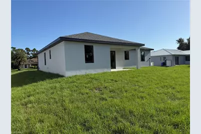 5519 Banning St, Lehigh Acres, FL 33971 - Photo 4
