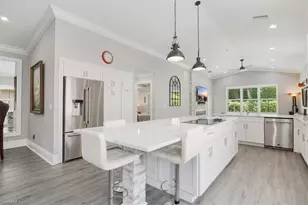 1591 Windamere Ln, Naples, FL 34119 - Photo 2