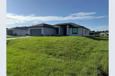 4907 Berryman St, Lehigh Acres, FL 33971 - Photo 2