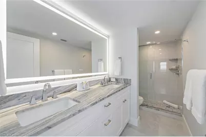 3443 Gulf Shore Blvd N #813, Naples, FL 34103 - Photo 12