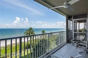 10691 Gulf Shore Dr, Naples, FL 34108 - Photo 18