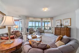 4021 Gulf Shore Blvd N, Naples, FL 34103 - Photo 2