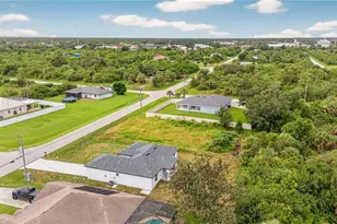 307 Theresa Blvd, Port Charlotte, FL 33954 - Photo 32