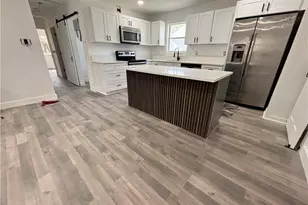 120 18th St NE, Naples, FL 34120 - Photo 2