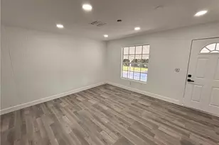 120 18th St NE, Naples, FL 34120 - Photo 4