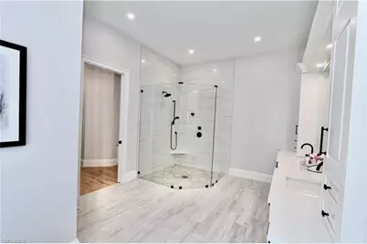 6688 Hunters Rd, Naples, FL 34109 - Photo 38