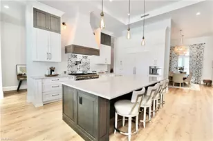 6688 Hunters Rd, Naples, FL 34109 - Photo 12