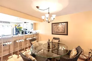 185 Penny Ln, Naples, FL 34112 - Photo 10