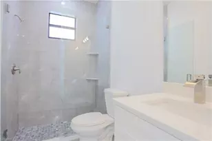 10830 St Lucia Ct, Bonita Springs, FL 34135 - Photo 10