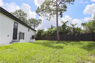 10830 St Lucia Ct, Bonita Springs, FL 34135 - Photo 26