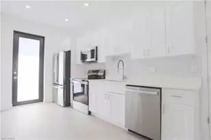 10830 St Lucia Ct, Bonita Springs, FL 34135 - Photo 14