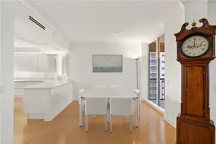 8473 Bay Colony Dr, Naples, FL 34108 - Photo 10