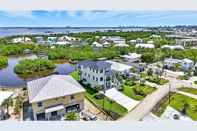 306 Seminole Way, Fort Myers Beach, FL 33931 - Photo 42
