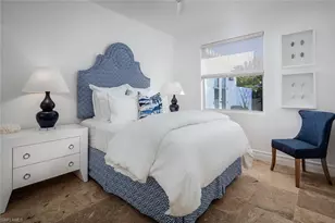 1216 Cypress Woods Dr, Naples, FL 34103 - Photo 18