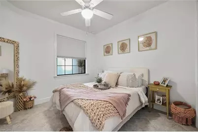7670 Jacaranda Ln, Naples, FL 34114 - Photo 16