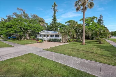 1755 Oakley Ave, Fort Myers, FL 33901 - Photo 1