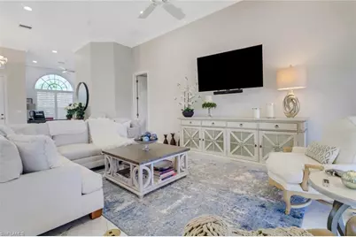 8768 Mustang Island Cir, Naples, FL 34113 - Photo 8