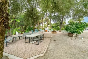 328 16th Ave NW, Naples, FL 34120 - Photo 36