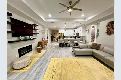 328 16th Ave NW, Naples, FL 34120 - Photo 10