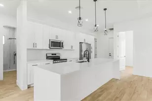 1417 NE 17th Ave, Cape Coral, FL 33909 - Photo 32